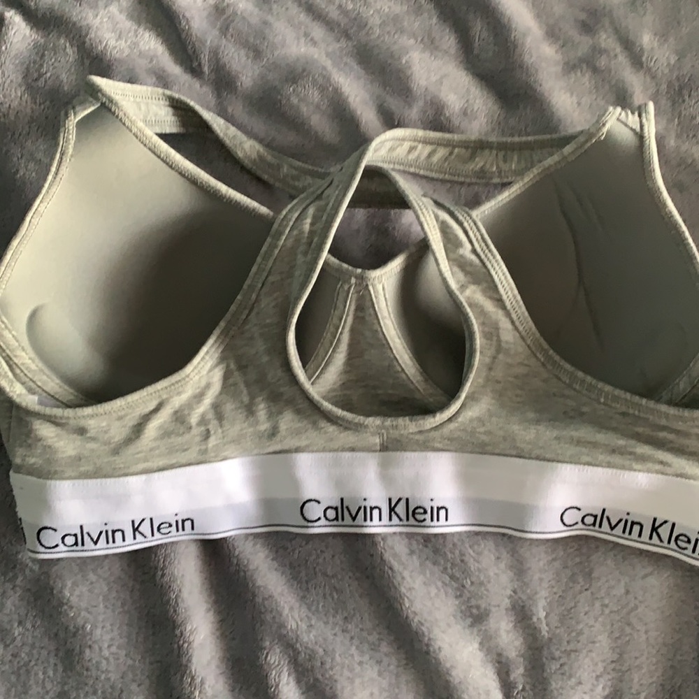 Calvin Klein padded bra - Picture 4 of 8